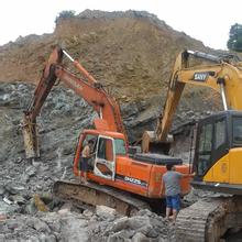 厦门小型挖掘机租赁 建军协城建筑工程公司专业供应与设备租赁服务